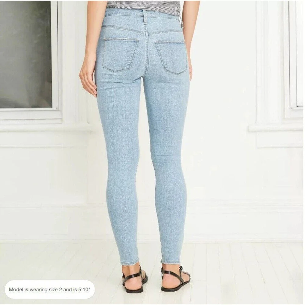 Universal Thread Women's High Rise Distressed Skinny Jeans Size 18 NWOT - Picture 4 of 7